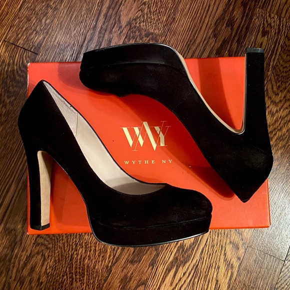 Wythe NY Darby 5” Platform Heels Almond Toe Black Suede Sz 38 EU/8 US *EUC* - Picture 3 of 9